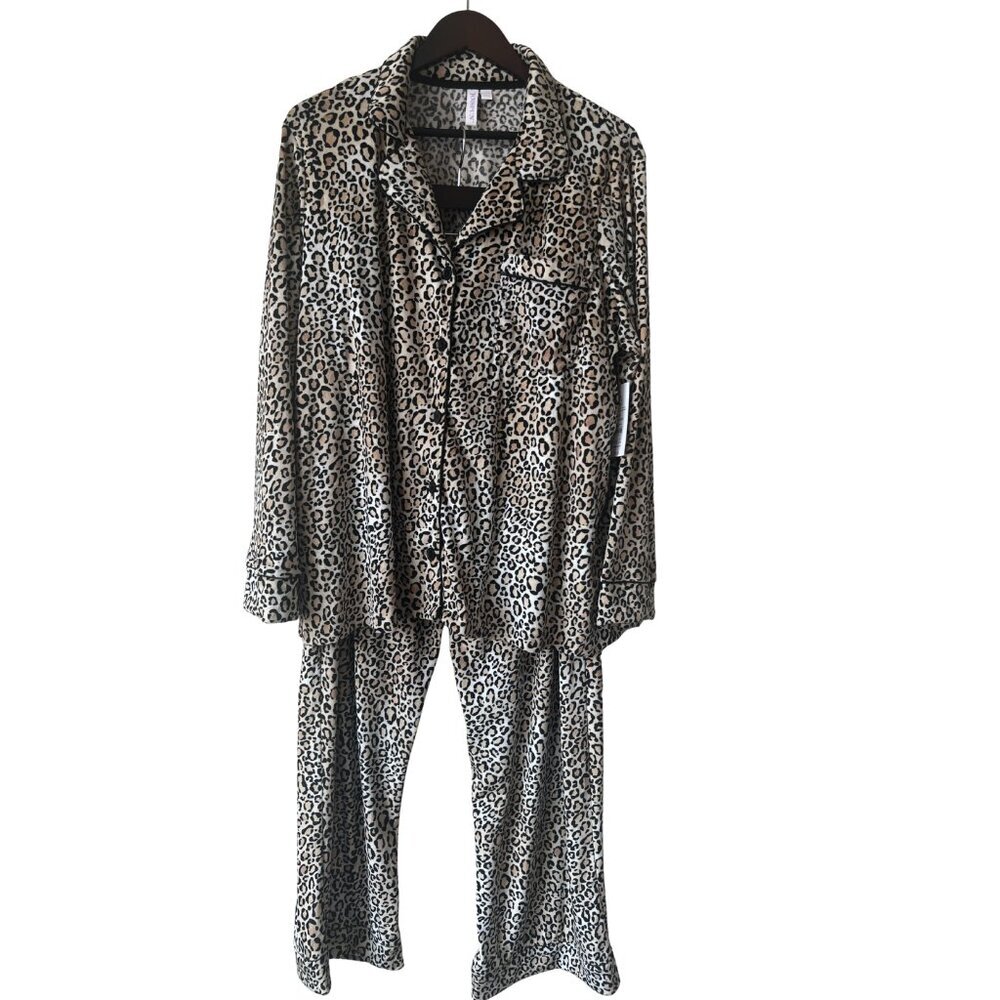 Leopard Print Satin Pajama Set - Women's Sleepwear